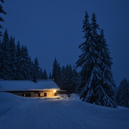 Le Refuge Du Lachat Crest-Voland Bagian luar foto